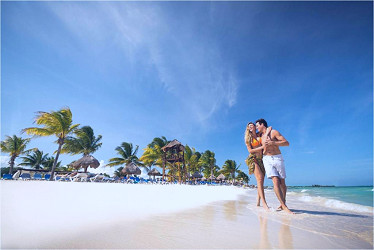 BlueBay Grand Esmeralda-All Inclusive, Playa del Carmen – Updated 2023  Prices